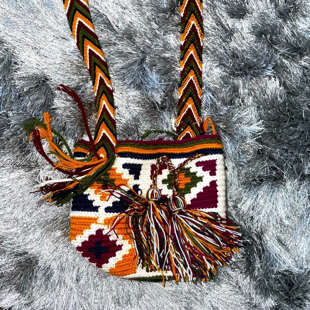 Small Wayuu Mochilla tribe bag
